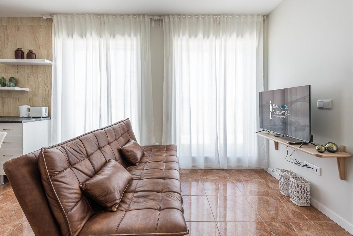 Guestready - Golden And Silver Dawn Apartment บีลาโนวาเดกายา ภายนอก รูปภาพ