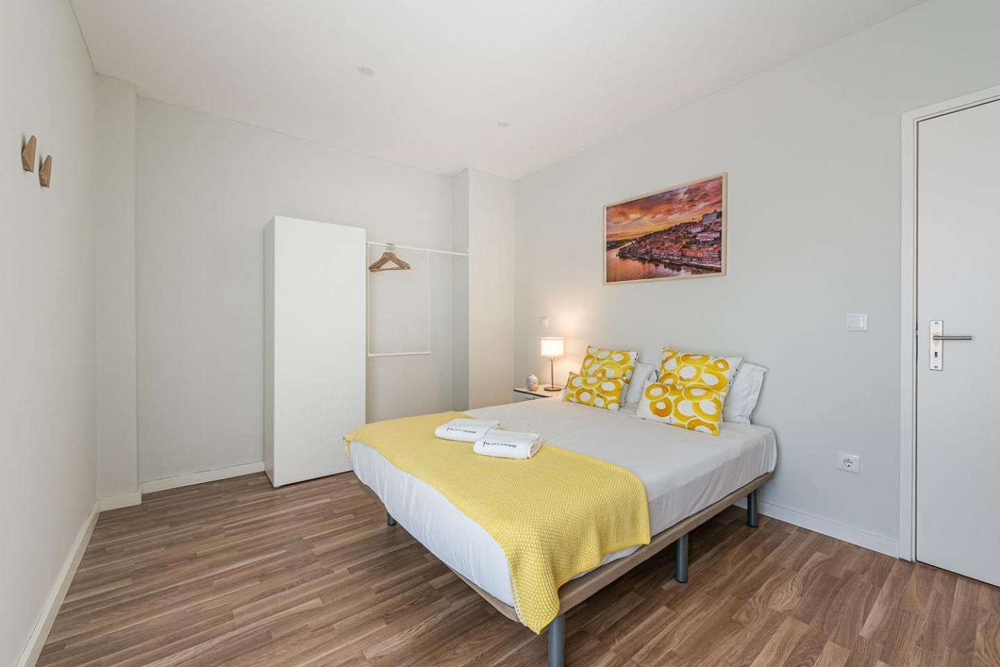 Guestready - Golden And Silver Dawn Apartment บีลาโนวาเดกายา ภายนอก รูปภาพ