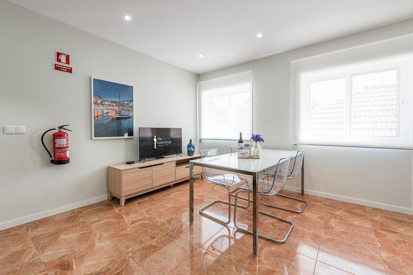 Guestready - Golden And Silver Dawn Apartment บีลาโนวาเดกายา ภายนอก รูปภาพ