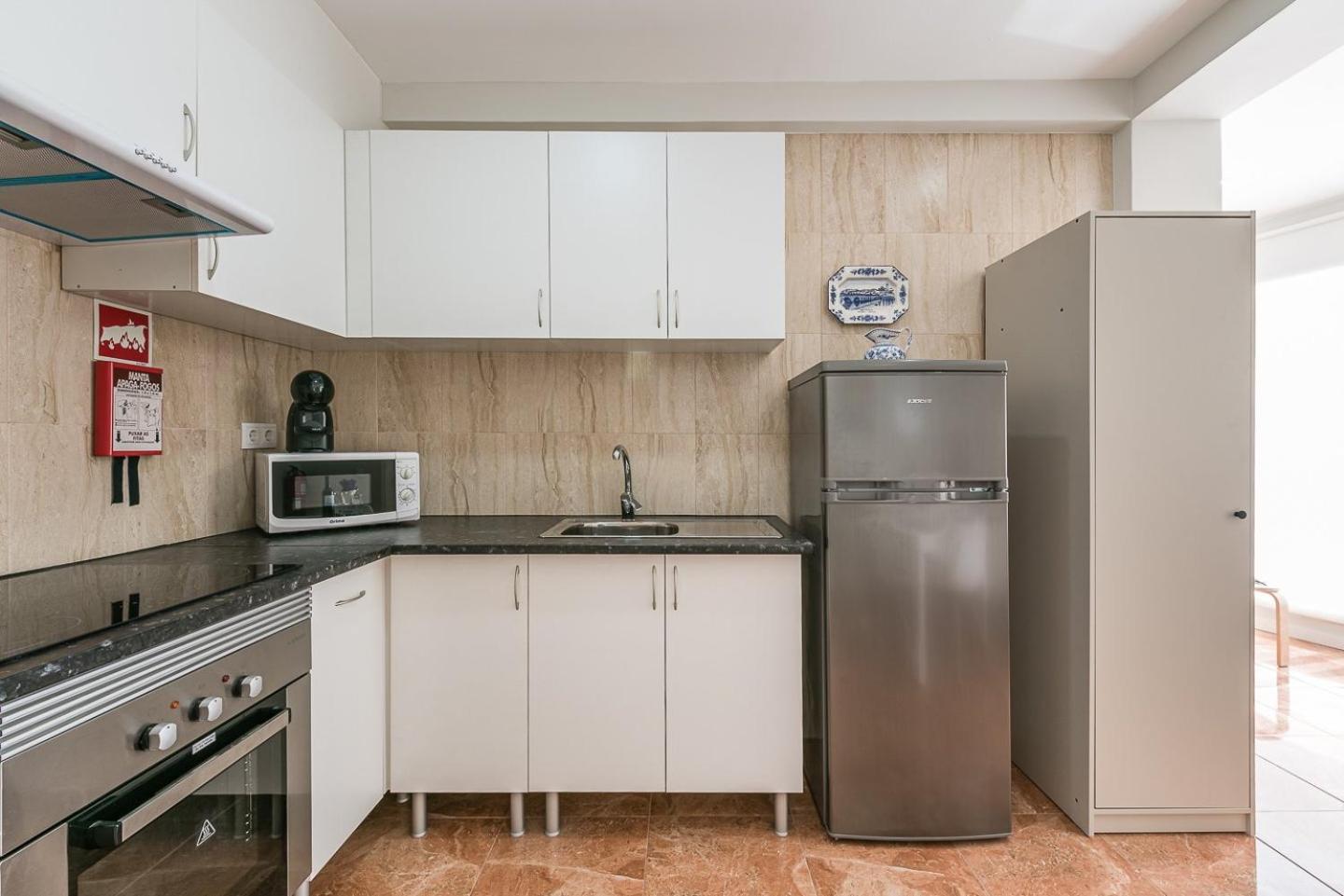 Guestready - Golden And Silver Dawn Apartment บีลาโนวาเดกายา ภายนอก รูปภาพ