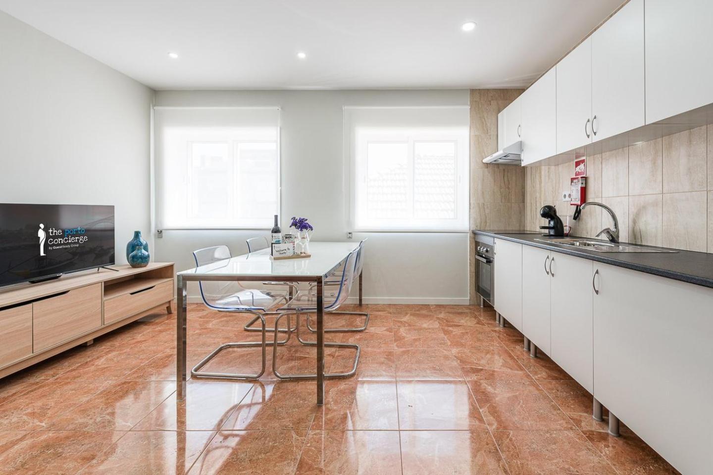 Guestready - Golden And Silver Dawn Apartment บีลาโนวาเดกายา ภายนอก รูปภาพ