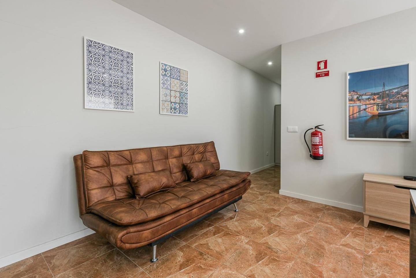 Guestready - Golden And Silver Dawn Apartment บีลาโนวาเดกายา ภายนอก รูปภาพ